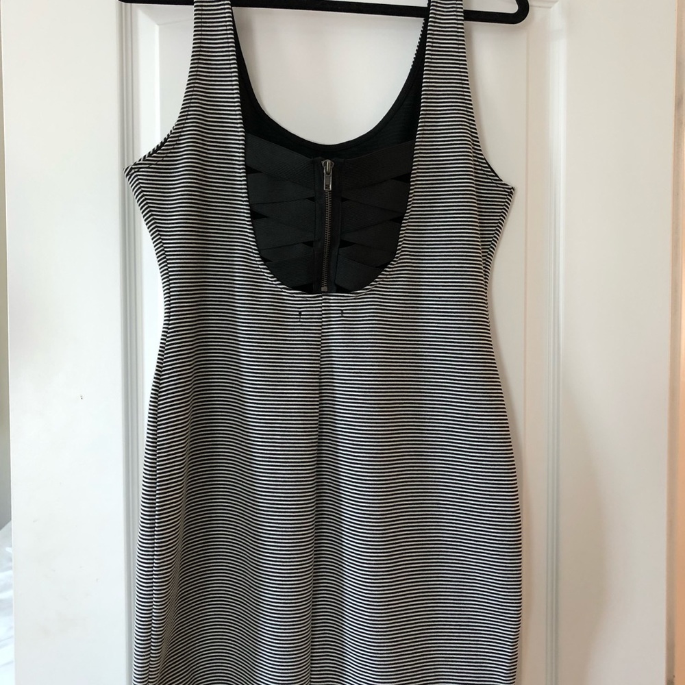 Material Girl NWT XL B&W Striped Dress HOST PICK 9/15 🎉🎉🎉❤️❤️❤️🎉🎉🎉